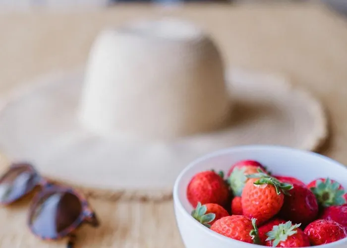 Apartment 11 Homes *