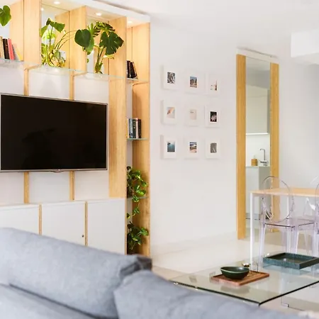 דירה 11 Holiday Homes